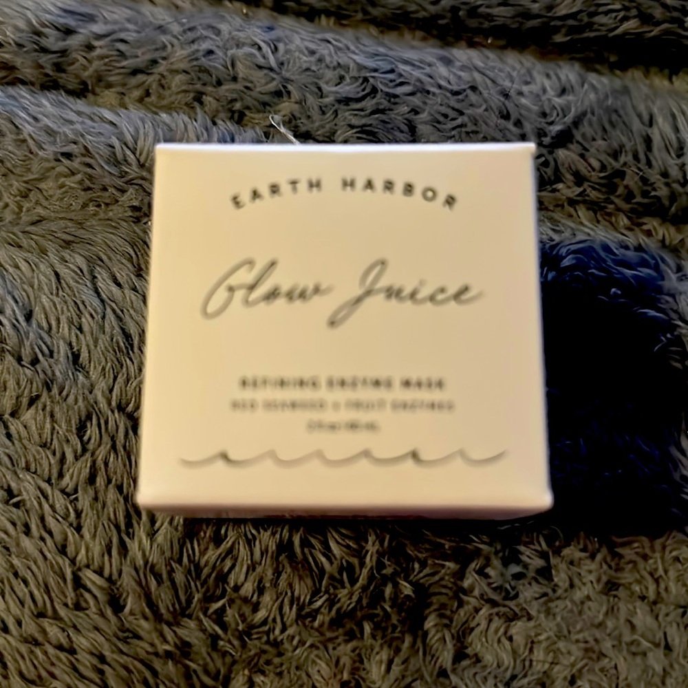 GLOW JUICE Refining Enzyme Mask